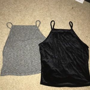2 crop tops
